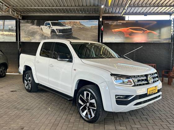VOLKSWAGEN AMAROK 3.0 V6 TDI DIESEL HIGHLINE CD 4MOTION AUTOMÁTICO VOLKSWAGEN AMAROK 3.0 V6 TDI DIESEL HIGHLINE CD 4MOTION AUTOMÁTICO
